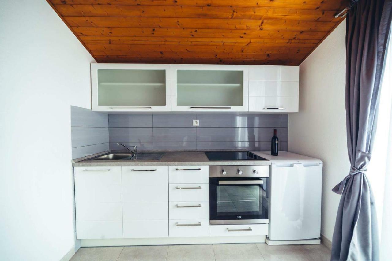 Apartments Juric Celina Bagian luar foto