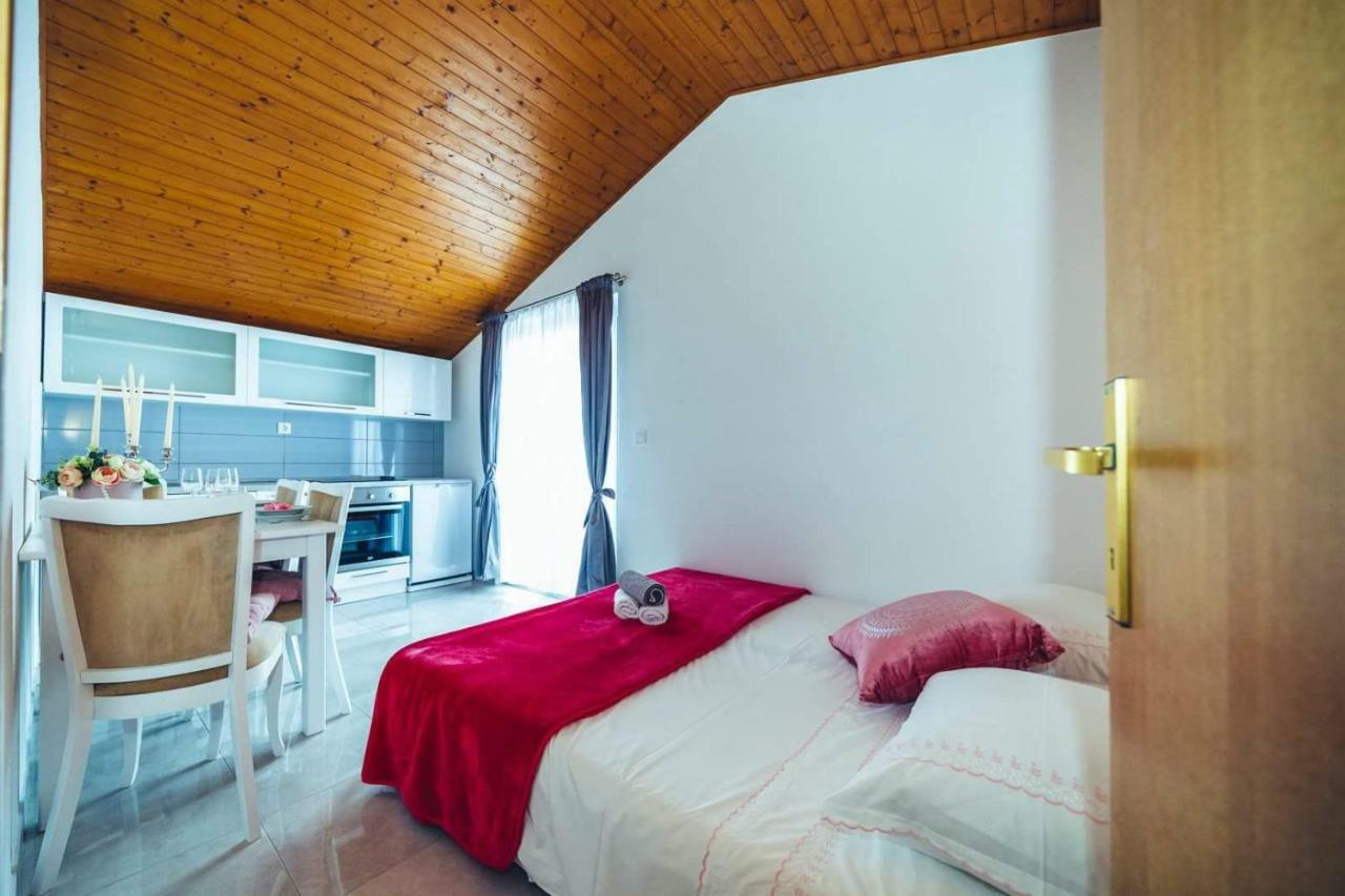 Apartments Juric Celina Bagian luar foto